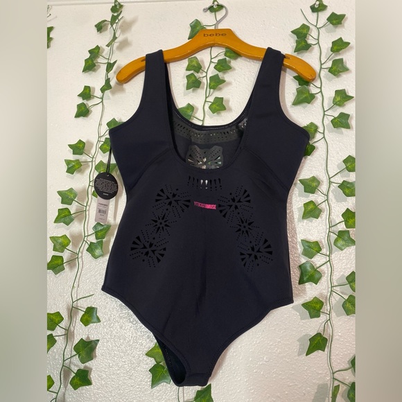 Amuse Society Beach Vida Bling
Neoprene  Swimsuit, - Picture 9 of 9